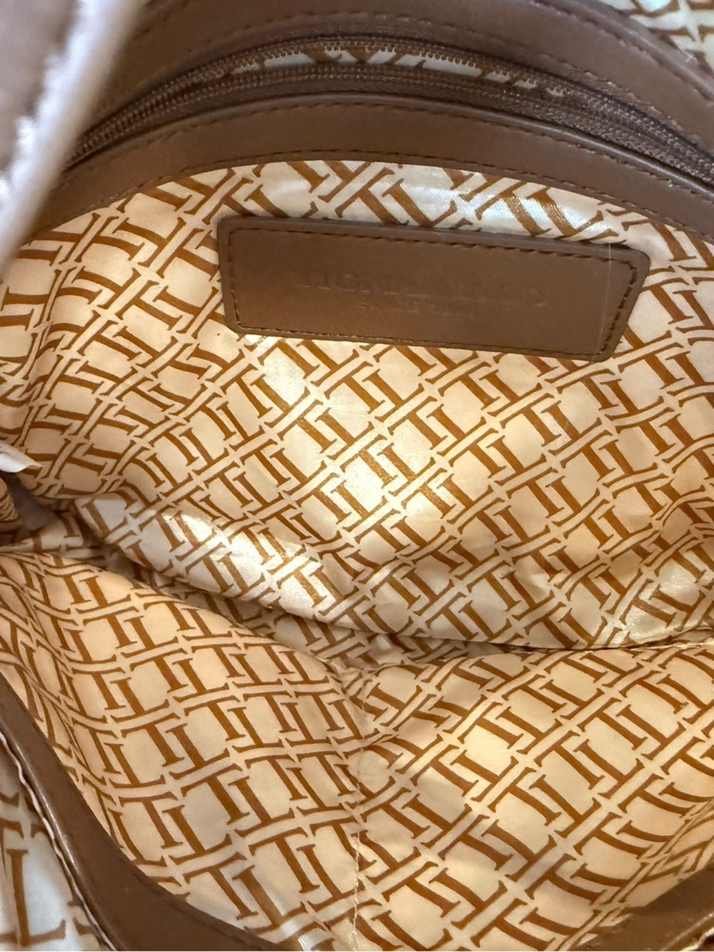 Tignanello Leather Crossbody Bag Tan Camel Gold Hardware Adjustable Strap - Picture 8 of 11